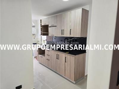 Apartamento de 3 alcobas en venta en El Poblado, Medellín, 92 m² · foto 3 de 20