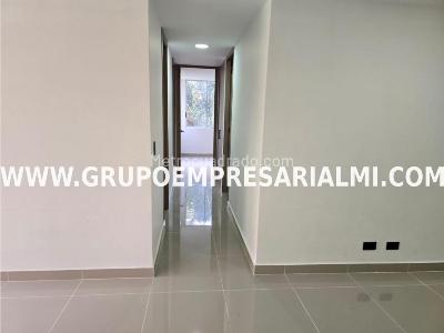 Apartamento de 3 alcobas en venta en El Poblado, Medellín, 92 m² · foto 11 de 20