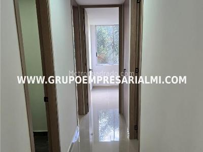 Apartamento de 3 alcobas en venta en El Poblado, Medellín, 92 m² · foto 13 de 20