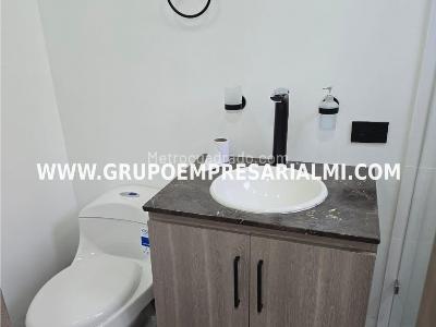 Apartamento de 3 alcobas en venta en El Poblado, Medellín, 92 m² · foto 19 de 20