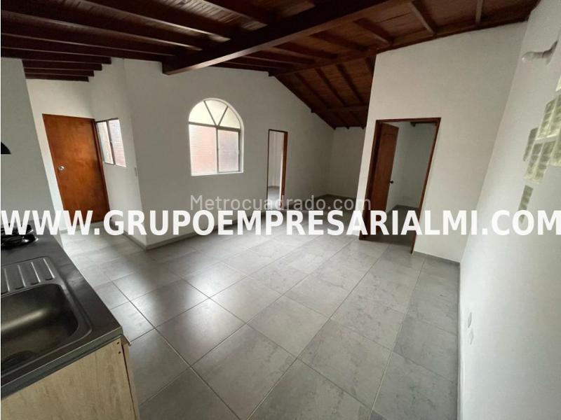 Modern 2BR Apartment for Rent in Aranjuez - 2