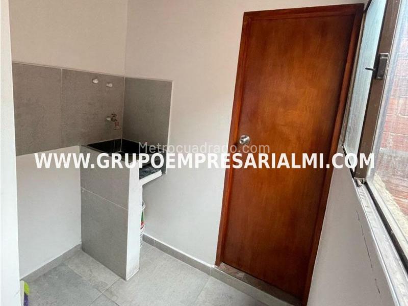 Modern 2BR Apartment for Rent in Aranjuez - 6