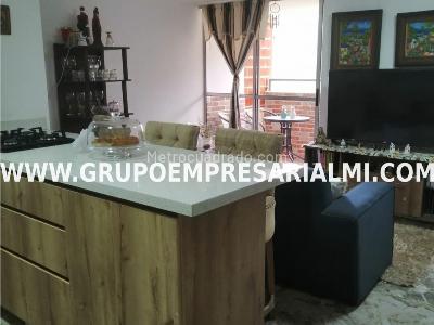 Apartamento de 3 alcobas en venta en Niquia, Bello, 55 m² · foto 4 de 20