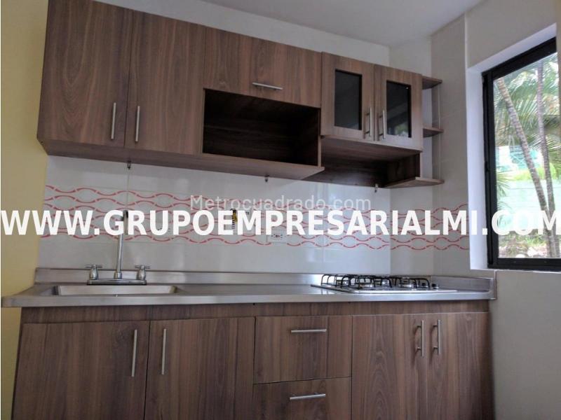Cómodo Apartamento de 3 Alcobas en Arriendo en Machado - 3