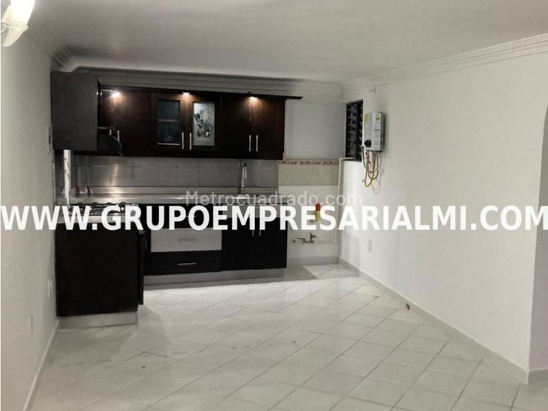 Apartamento en Arriendo, El Dorado, Envigado - 2