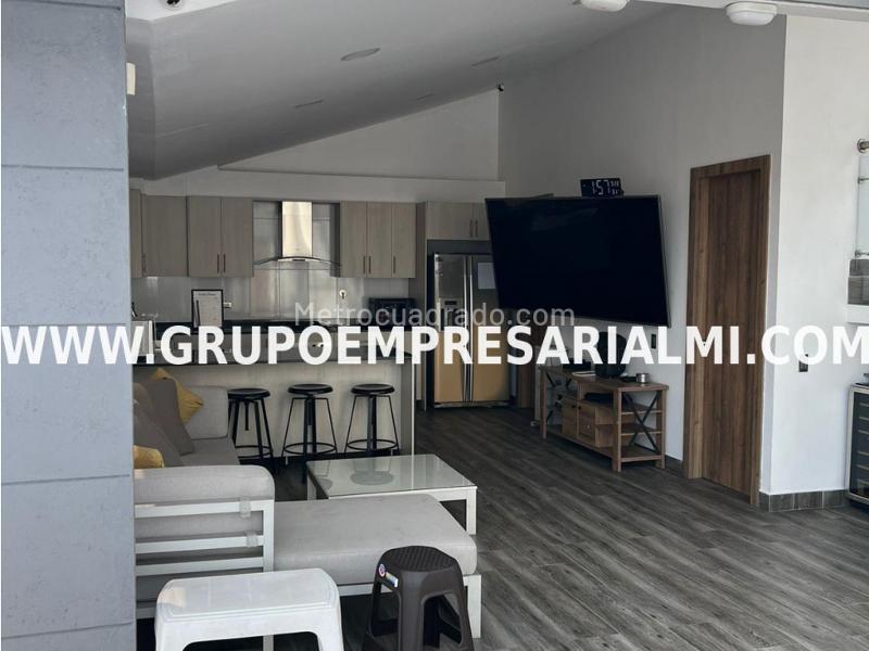 3BR Penthouse for Rent in Conquistadores - 3