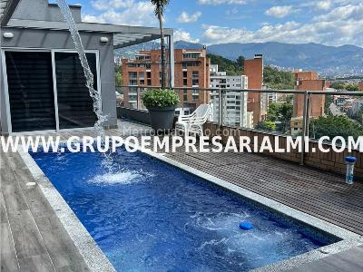 Apartamento de 3 alcobas en arriendo en Conquistadores, Medellín, 200 m² · foto 17 de 20