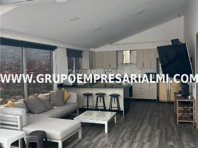 Apartamento de 3 alcobas en arriendo en Conquistadores, Medellín, 200 m² · foto 2 de 20