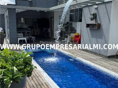Apartamento de 3 alcobas en arriendo en Conquistadores, Medellín, 200 m² · foto 17 de 20