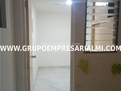 Apartaestudio en arriendo en El Velodromo, Medellín, 32 m² · foto 11 de 20