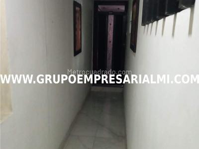 Apartaestudio en arriendo en El Velodromo, Medellín, 32 m² · foto 16 de 20