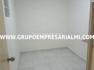 Apartaestudio en arriendo en El Velodromo, Medellín, 32 m² · foto 18 de 20