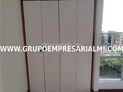 Apartamento en venta en El Poblado, Medellín · foto 9 de 20