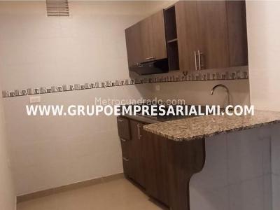 Apartaestudio en arriendo en El Velodromo, Medellín, 56 m² · foto 2 de 7