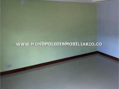 Apartaestudio en arriendo en Prado Centro, Medellín, 30 m² · foto 2 de 4