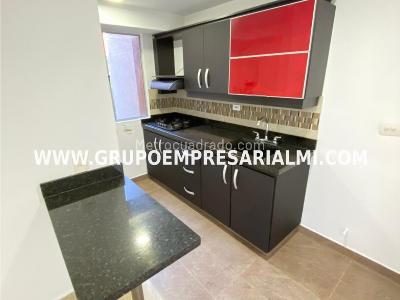 Apartamento de 3 alcobas en arriendo en Belen, Medellín, 65 m² · foto 2 de 20