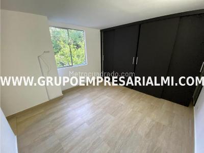 Apartamento de 3 alcobas en arriendo en Belen, Medellín, 65 m² · foto 7 de 20