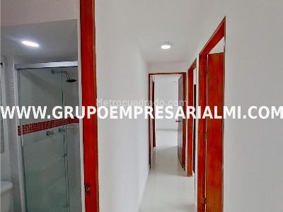Apartamento de 3 alcobas en venta en La Doctora, Sabaneta, 58 m² · foto 7 de 20