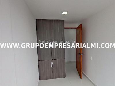 Apartamento de 3 alcobas en venta en La Doctora, Sabaneta, 58 m² · foto 12 de 20