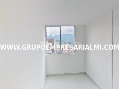 Apartamento de 3 alcobas en venta en La Doctora, Sabaneta, 58 m² · foto 14 de 20