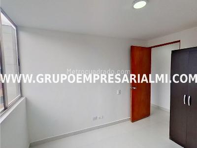 Apartamento de 3 alcobas en venta en La Doctora, Sabaneta, 58 m² · foto 15 de 20