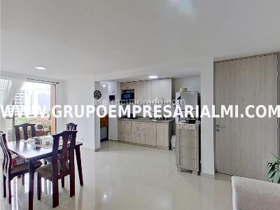 Apartamento de 3 alcobas en venta en La Doctora, Sabaneta, 73 m² · foto 2 de 20