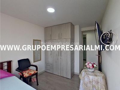 Apartamento de 3 alcobas en venta en La Doctora, Sabaneta, 73 m² · foto 10 de 20