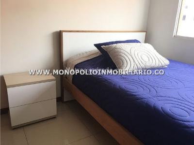 Apartamento de 3 alcobas en arriendo en La Aguacatala, Medellín, 95 m² · foto 8 de 10