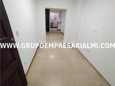 Apartaestudio en arriendo en La Magnolia, Envigado · foto 2 de 20
