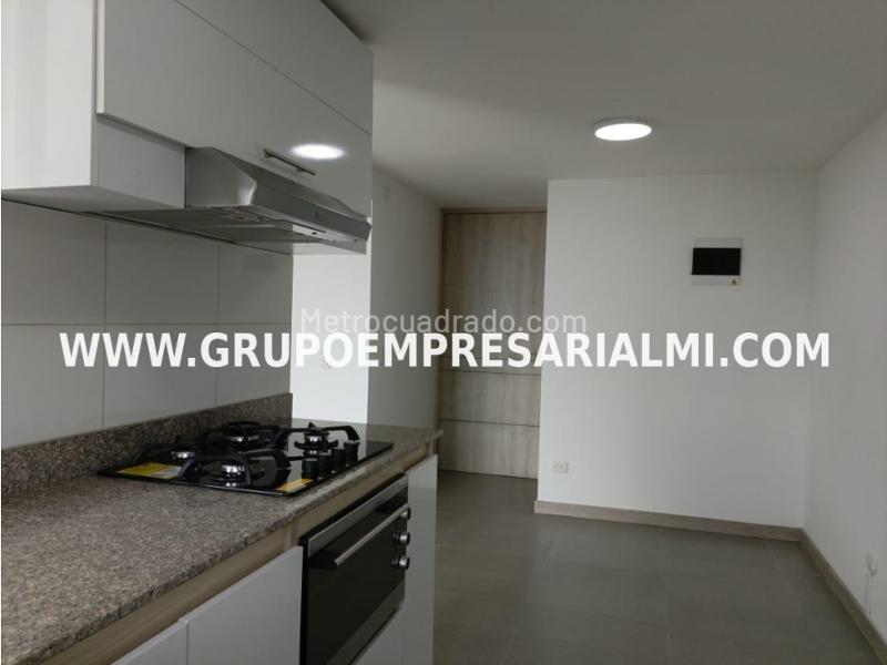Charming 3BR Apartment in Belen - 3