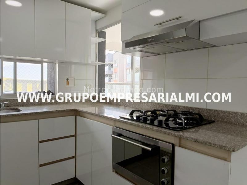 Charming 3BR Apartment in Belen - 5