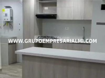 Apartamento de 3 alcobas en venta en Las Lomitas, Sabaneta, 60 m² · foto 11 de 20