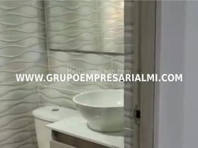Apartamento de 3 alcobas en venta en Las Lomitas, Sabaneta, 60 m² · foto 19 de 20