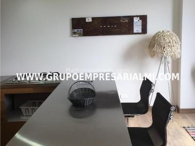 Apartaestudio en arriendo en El Poblado, Medellín, 40 m² · foto 7 de 20