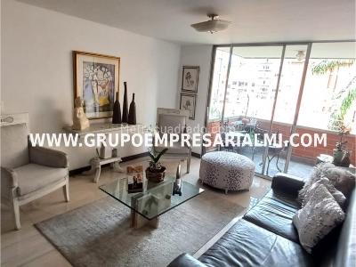 Apartment for rent in Conquistadores, Medellín