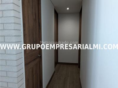 Apartamento de 2 alcobas en arriendo en El Poblado, Medellín, 97 m² · foto 8 de 20