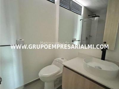 Apartamento de 3 alcobas en venta en La Castellana, Medellín, 90 m² · foto 9 de 20