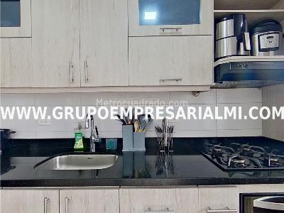 Apartamento de 3 alcobas en venta en Belen, Medellín, 65 m² · foto 6 de 20