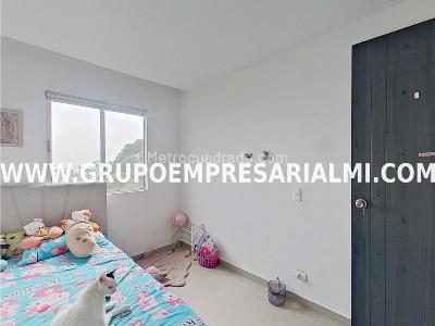 Apartamento de 3 alcobas en venta en Belen, Medellín, 65 m² · foto 11 de 20