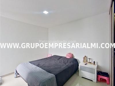 Apartamento de 3 alcobas en venta en Belen, Medellín, 65 m² · foto 12 de 20