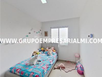 Apartamento de 3 alcobas en venta en Belen, Medellín, 65 m² · foto 17 de 20