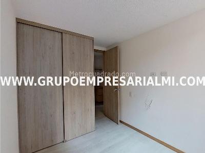 Apartamento en venta en San German, Medellín · foto 12 de 20