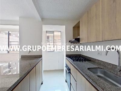 Apartamento en venta en San German, Medellín · foto 4 de 20