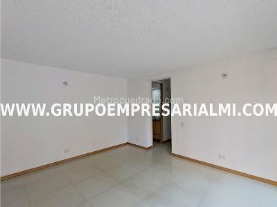 Apartamento en venta en San German, Medellín · foto 6 de 20