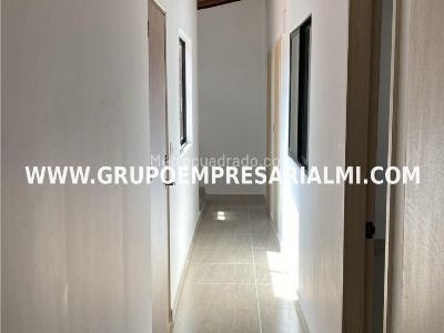 Apartamento en venta en Villa Hermosa, Medellín · foto 2 de 20