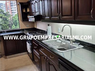 Apartamento de 3 alcobas en arriendo en Lalinde, Medellín, 166 m² · foto 19 de 20