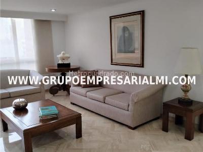 Apartamento de 3 alcobas en arriendo en Lalinde, Medellín, 166 m² · foto 2 de 20