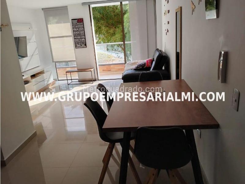 Apartamento Amoblado de 3 Alcobas en Arriendo - Los Alcázares - 3