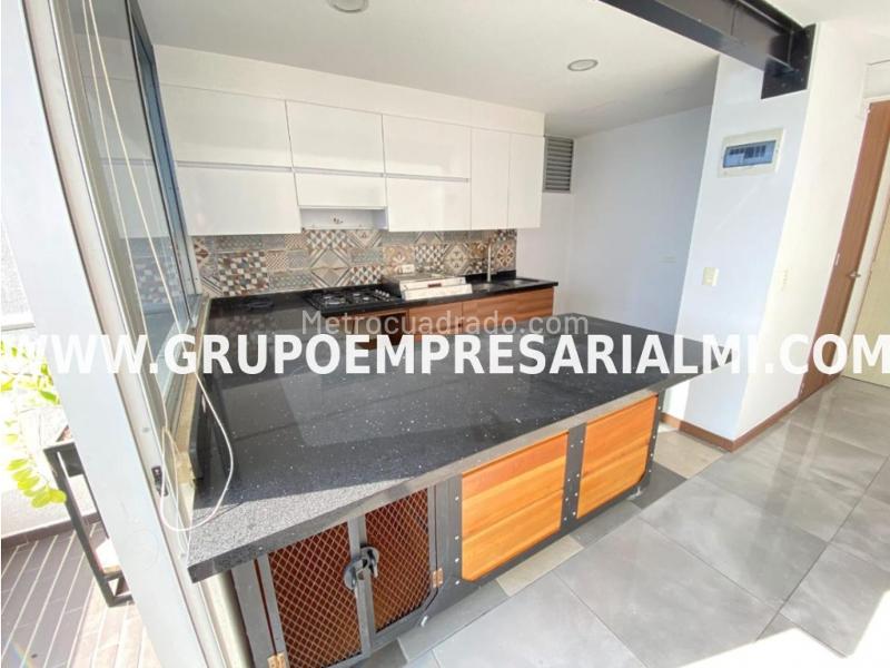 Apartamento de Lujo de 3 Alcobas en Loma del Indio - 3