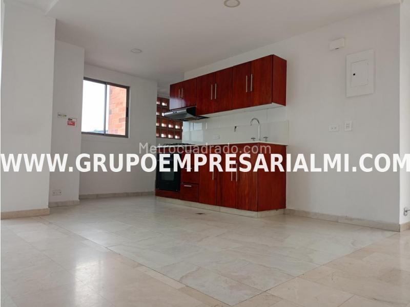 Apartamento Amplio de 3 Alcobas en El Poblado - 5
